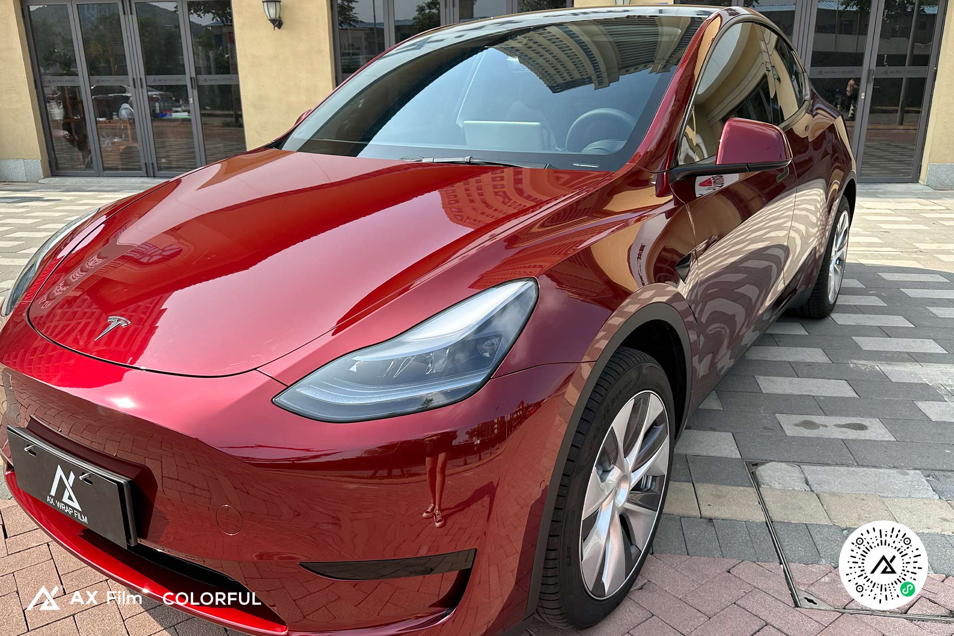 特斯拉Model Y 液态金属龙血红